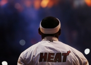 开云在线赛事平台-欧战风云，皇家社会末节奇袭英格兰，奥纳纳稳定如钟定乾坤