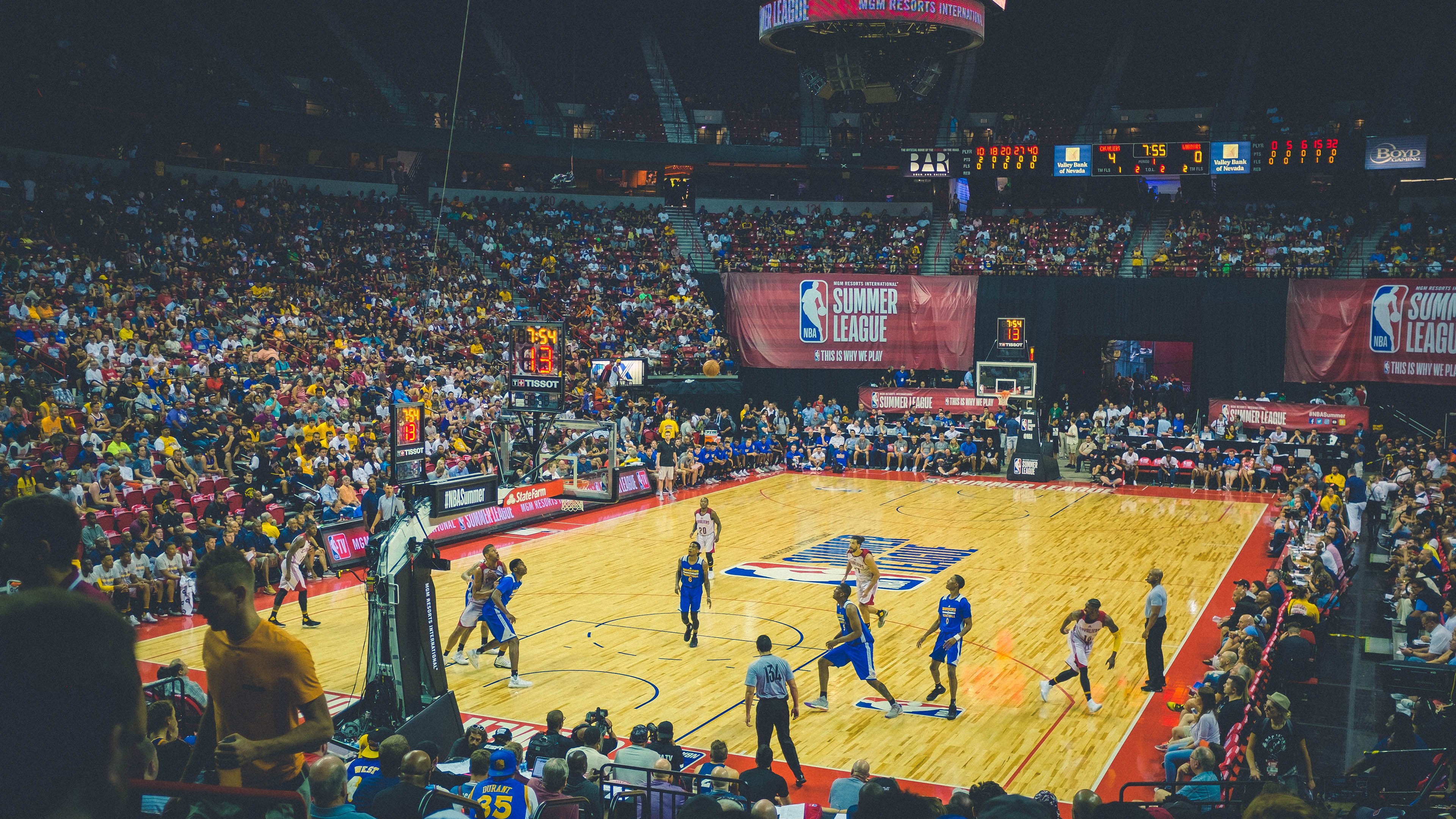 冰与火的跨越，当西决生死战遇见热火横扫深圳队